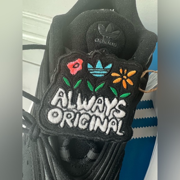 ADIDAS Women's Always Original Ozelia Black Sneakers-Size 7.5-BNIB - Picture 14 of 16